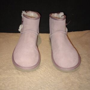 Kookaburra By UGG Woman's boots size 11